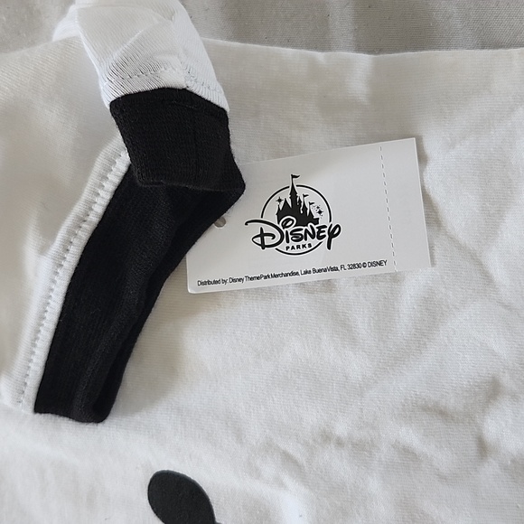 2 Walt Disney Mickey Mouse t-shirts, brand new, NWT🎉 - Picture 9 of 10
